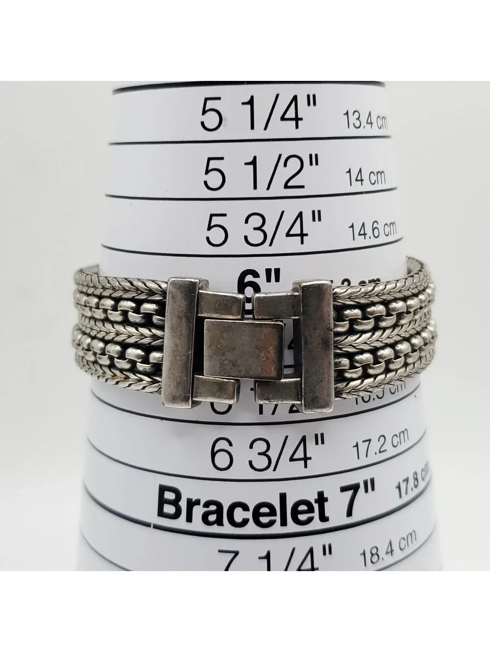 Chico's Quartz Chain Band Womens Watch 21mm Square New Battery